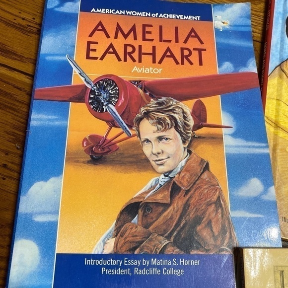 childrens History Books LOT OF 6 *Random Mix. - Picture 2 of 7